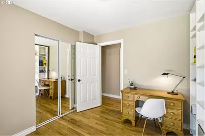 9323 SE Mill St, Portland, OR 97216 - Photo 13