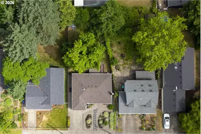 9323 SE Mill St, Portland, OR 97216 - Photo 23