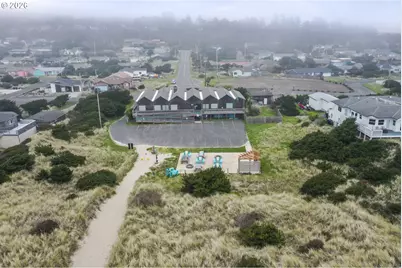 2605 NW Parker Ave, Waldport, OR 97394 - Photo 9
