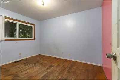 18721 SE Caruthers St, Portland, OR 97233 - Photo 15