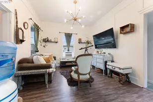 5531 S Kelly Ave, Portland, OR 97239 - Photo 15