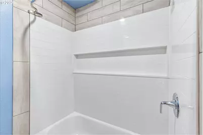 155 N Maple St, Kelso, WA 98626 - Photo 19