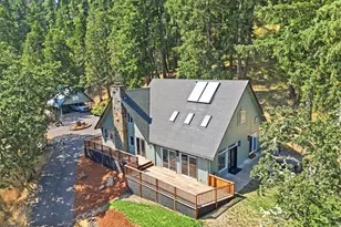 39639 Jasper Lowell Rd, Lowell, OR 97452 - Photo 5