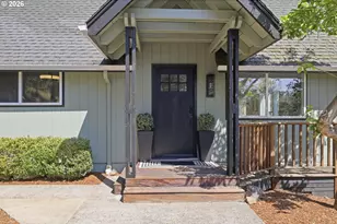 39639 Jasper Lowell Rd, Lowell, OR 97452 - Photo 7