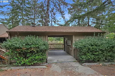 143 Treehill Loop, Eugene, OR 97405 - Photo 33