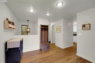 143 Treehill Loop, Eugene, OR 97405 - Photo 7