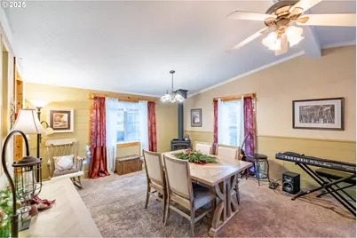 3550 Juniper St, Sweet Home, OR 97386 - Photo 15