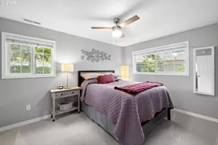 18004 Belmore Ct, Lake Oswego, OR 97035 - Photo 21