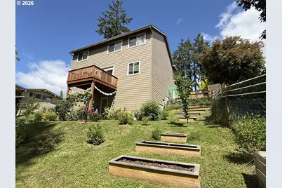 29800 Riverview Dr, Rainier, OR 97048 - Photo 35