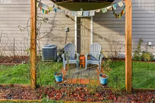 29800 Riverview Dr, Rainier, OR 97048 - Photo 41