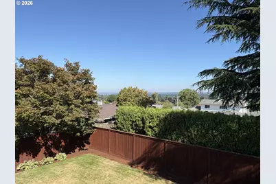 13921 NE Siskiyou Ct, Portland, OR 97230 - Photo 35