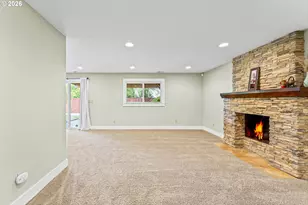 13921 NE Siskiyou Ct, Portland, OR 97230 - Photo 25