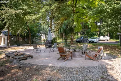 8300 SW Blake St, Tualatin, OR 97062 - Photo 45