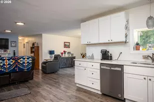 8300 SW Blake St, Tualatin, OR 97062 - Photo 5