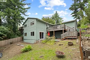 5944 SW Wilbard St, Portland, OR 97219 - Photo 21