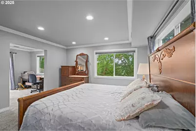 5944 SW Wilbard St, Portland, OR 97219 - Photo 11