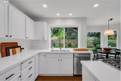 28461 SW Meadows Loop, Wilsonville, OR 97070 - Photo 9