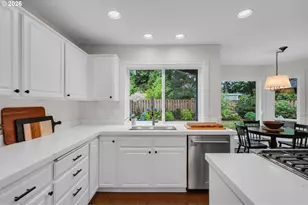 28461 SW Meadows Loop, Wilsonville, OR 97070 - Photo 9