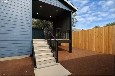 7968 SE 16th Ave, Portland, OR 97202 - Photo 9