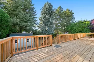 12714 NE 8th Ct, Vancouver, WA 98685 - Photo 33