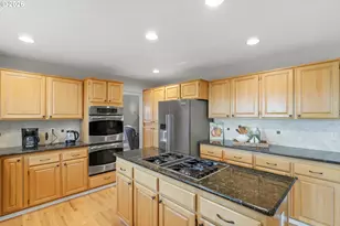 25445 NE Bald Peak Rd, Hillsboro, OR 97123 - Photo 17