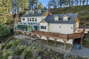 25445 NE Bald Peak Rd, Hillsboro, OR 97123 - Photo 43