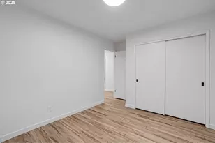 116 SE 153rd Ave, Portland, OR 97233 - Photo 25