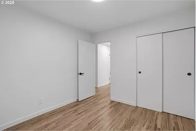 116 SE 153rd Ave, Portland, OR 97233 - Photo 23