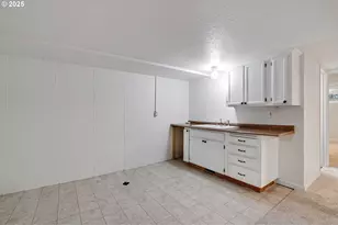 116 SE 153rd Ave, Portland, OR 97233 - Photo 33