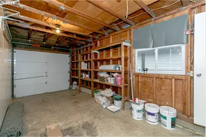 1431 SW 22nd St, Troutdale, OR 97060 - Photo 33