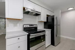 1431 SW 22nd St, Troutdale, OR 97060 - Photo 15