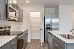 11205 SE 20th Cir, Vancouver, WA 98664 - Photo 3