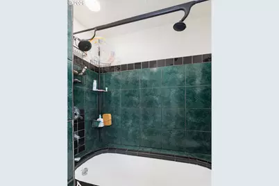 565 SE 4th St, Toledo, OR 97391 - Photo 15