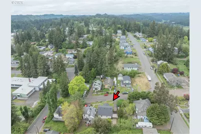 565 SE 4th St, Toledo, OR 97391 - Photo 47