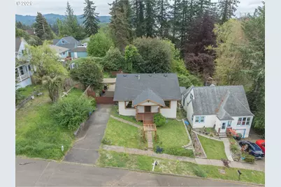 565 SE 4th St, Toledo, OR 97391 - Photo 41