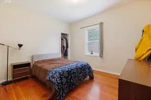 565 SE 4th St, Toledo, OR 97391 - Photo 17
