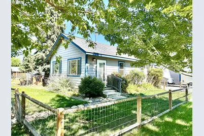 2801 N 3rd St, La Grande, OR 97850 - Photo 1