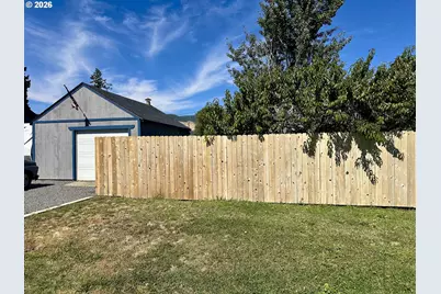 2801 N 3rd St, La Grande, OR 97850 - Photo 17