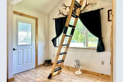 2801 N 3rd St, La Grande, OR 97850 - Photo 5
