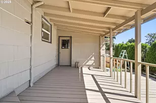 10305 St Helens Ave, Vancouver, WA 98664 - Photo 5