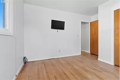 10305 St Helens Ave, Vancouver, WA 98664 - Photo 23