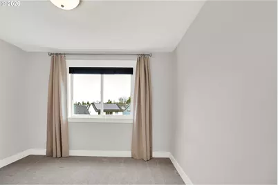 205 W Taylor Ct, Newberg, OR 97132 - Photo 27