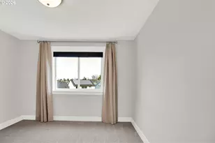 205 W Taylor Ct, Newberg, OR 97132 - Photo 27