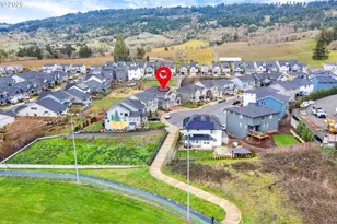 205 W Taylor Ct, Newberg, OR 97132 - Photo 31