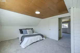 1222 E St, Springfield, OR 97477 - Photo 33