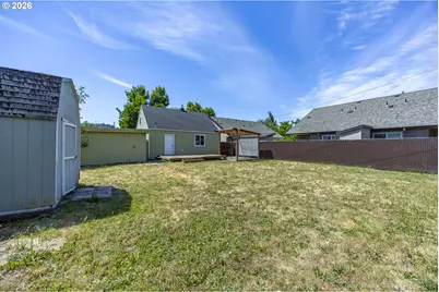 1222 E St, Springfield, OR 97477 - Photo 41