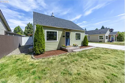 1222 E St, Springfield, OR 97477 - Photo 3