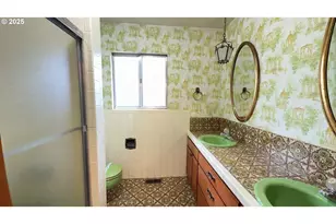 1214 SE 179th Ave, Portland, OR 97233 - Photo 17