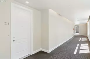 707 N Hayden Island Dr, Portland, OR 97217 - Photo 37