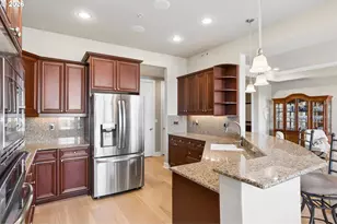 707 N Hayden Island Dr, Portland, OR 97217 - Photo 13